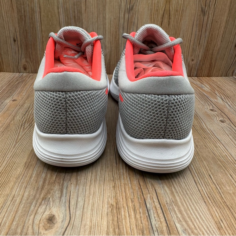 Nike Revolution 4 GS Wolf Grey Youth Running Shoes Sneakers - Picture 4 of 8